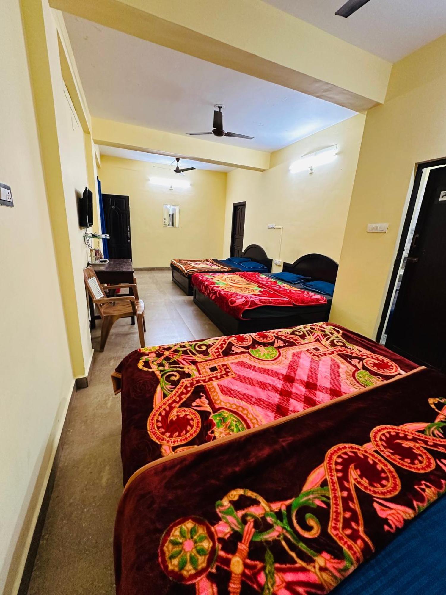 G Mount Budget Stay Munnar Exterior foto